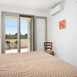 Garlanda 1